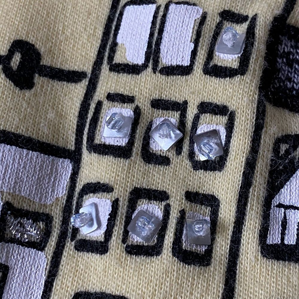 Koret Top Tee Women Large Yellow Multi Embellished Rhinestones Shopping Scenes - Picture 5 of 12